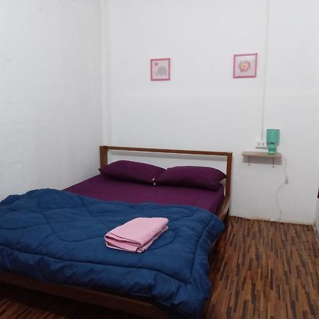 Bami Hostel 他曲 外观 照片